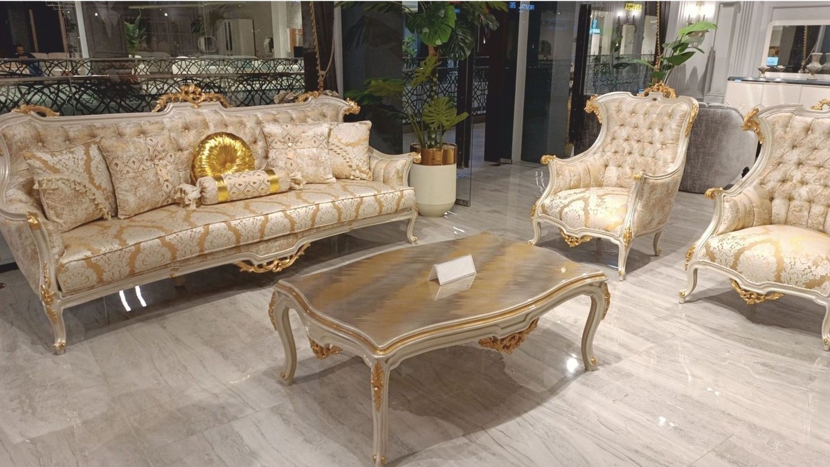 White-gold-baroque-sofa-4